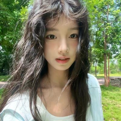在巨人中间